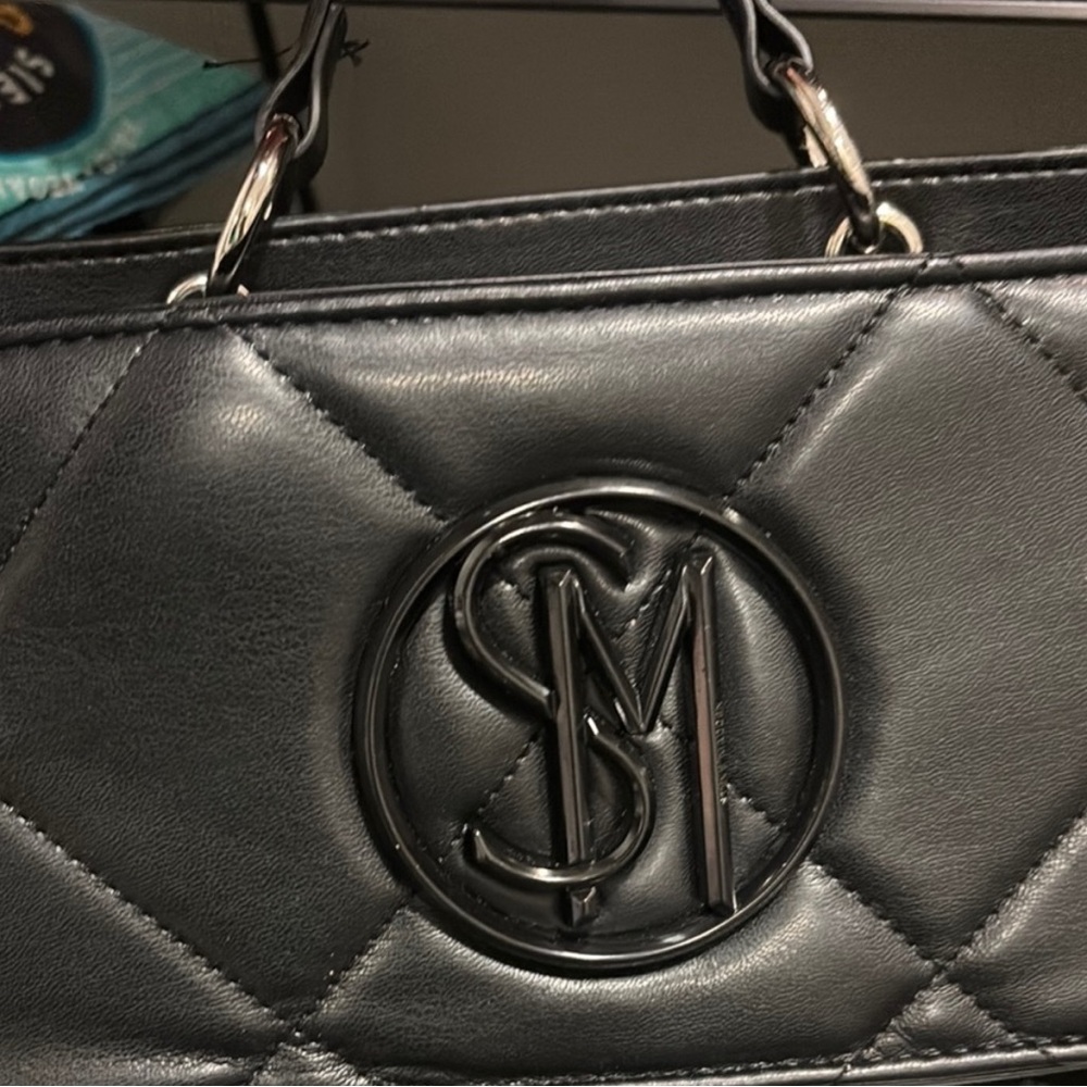 Steve Madden Black Crossbody Bag - Picture 5 of 8